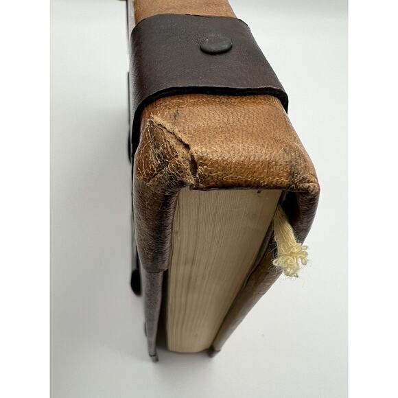 Brown Leather Stone Eye Spell Book Journal w Buckles 7” x 10” - Picture 12 of 12